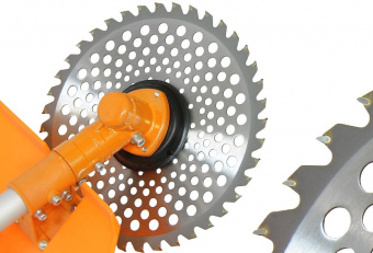 Триммер бензиновый Carver GBC-052M PRO 1500Вт 2л.с. неразбор.штан. реж.эл.:леска/нож от магазина РЭССИ