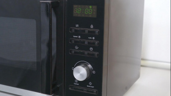 Микроволновая Печь Candy CMWA20TNDB-07 20л. 700Вт черный/серебристый от магазина РЭССИ