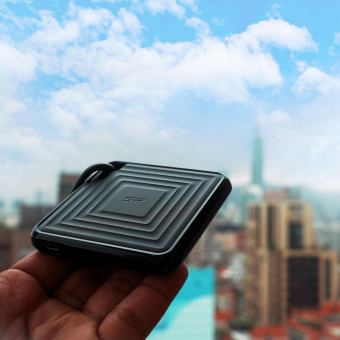 Накопитель SSD Silicon Power USB-C 2TB SP020TBPSDPC60CK PC60 1.8" черный от магазина РЭССИ