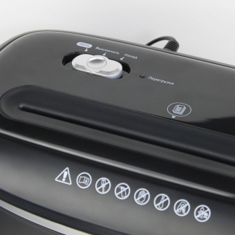 Шредер Heleos УД14-5 черный/серебристый (секр.P-5) фрагменты 4лист. 14лтр. скобы пл.карты от магазина РЭССИ