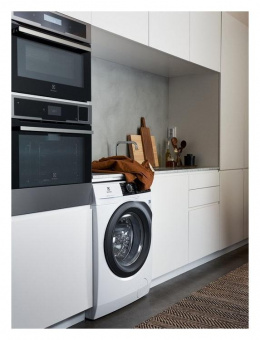 Стиральная машина Electrolux PerfectCare 700 EW7WO447W пан.англ. класс: B загр.фронтальная макс.:7кг (с сушкой) белый от магазина РЭССИ