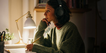 Наушники мониторные Audio-Technica ATH-M20XBT черный беспроводные bluetooth оголовье от магазина РЭССИ