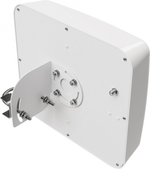 Антенна телевизионная Рэмо BAS-1121-DX Белка 40дБ активная белый каб.:6м от магазина РЭССИ