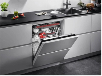 Посудомоечная машина встраив. AEG FSB53907Z полноразмерная инвертер от магазина РЭССИ