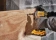 Картинка Дрель-шуруповерт DeWalt DCF887D2-QW 400Вт аккум. патрон:быстрозажимной от магазина РЭССИ Дрель-шуруповерт DeWalt DCF887D2-QW 400Вт аккум. патрон:быстрозажимной от магазина РЭССИ