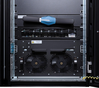 Шкаф системный Ippon BlackRock 600K 1993044 напольный 2020мм 600мм 1100мм от магазина РЭССИ