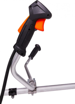 Триммер бензиновый Sturm! BT9143BL 1350Вт 1.8л.с. неразбор.штан. реж.эл.:леска/нож от магазина РЭССИ