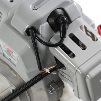 Триммер бензиновый Ставр ТБ-1500 1500Вт 2л.с. неразбор.штан. реж.эл.:леска/нож от магазина РЭССИ