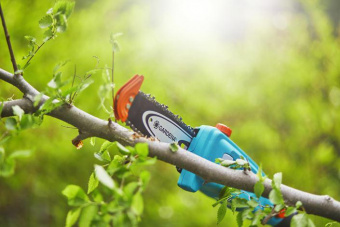 Высоторез Gardena 14770-20.000.00аккум. от магазина РЭССИ