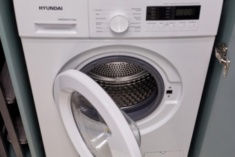 Стиральная машина Hyundai WME6003 класс: A++ загр.фронтальная макс.:6кг белый от магазина РЭССИ