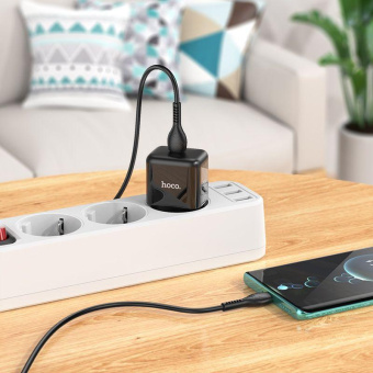 Сетевое зар./устр. Hoco N32 Glory Black 30W (PD+QC+AFC) USB-C универсальное черный от магазина РЭССИ