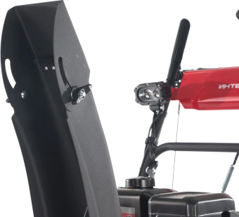 Снегоуборщик бензин. Интерскол СМБ-56/7Ф 5.2кВт 7л.с. от магазина РЭССИ