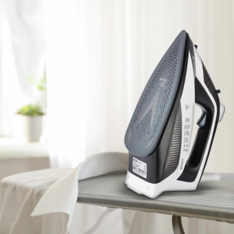 Утюг Vitek VT-8313 2400Вт белый/черный от магазина РЭССИ