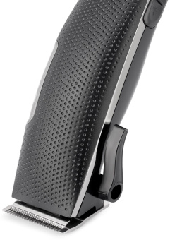 Машинка для стрижки Vitek VT-2520 черный (насадок в компл:4шт) от магазина РЭССИ