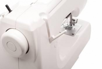 Швейная машина Comfort 12 белый от магазина РЭССИ