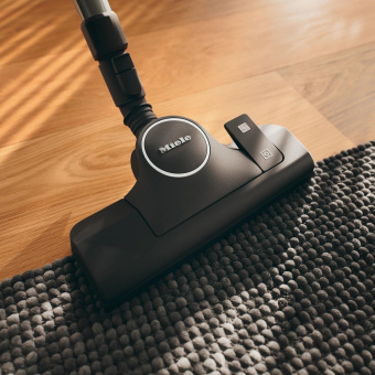 Пылесос Miele Boost CX1 125 Edition Obsidian черный от магазина РЭССИ