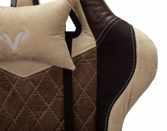 Кресло игровое Zombie VIKING 7 KNIGHT Fabric коричневый/бежевый текстиль/эко.кожа с подголов. крестов. металл от магазина РЭССИ