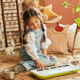 Синтезатор Casio SA-50 32клав. зеленый/белый от магазина РЭССИ