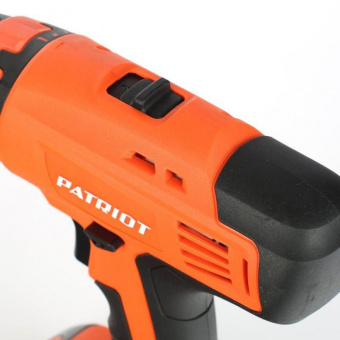Дрель-шуруповерт Patriot BR 140Li аккум. патрон:быстрозажимной (кейс в комплекте) (180301520) от магазина РЭССИ