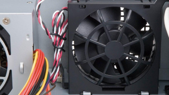 Корпус Inwin BP691BL IP-S300FF7-0 черный 300W miniITX 1x80mm 2xUSB3.0 audio от магазина РЭССИ