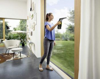 Мойщик окон Karcher WV 2 шир.скреб.:280мм пит.:от аккум. черный от магазина РЭССИ