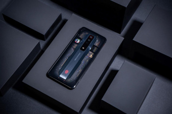 Смартфон Nubia Red Magic 7 256Gb 18Gb прозрачный моноблок 3G 4G 2Sim 6.67" 1080x2400 Android 12 64Mpix 802.11 a/b/g/n/ac/ax NFC GPS GSM900/1800 GSM1900 TouchSc Protect от магазина РЭССИ