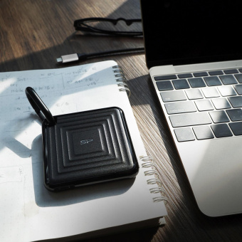 Накопитель SSD Silicon Power USB-C 2TB SP020TBPSDPC60CK PC60 1.8" черный от магазина РЭССИ