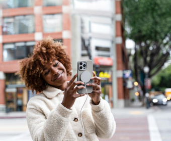 Чехол (клип-кейс) uBear для Apple iPhone 15 Pro Max Touch Mag Case with MagSafe серый (CS279MG67PTH-I23M) от магазина РЭССИ