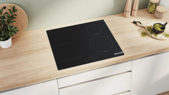 Индукционная варочная поверхность Bosch PWP611BB5E черный от магазина РЭССИ
