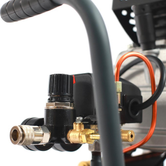 Компрессор поршневой Patriot Professional 24-320 масляный 320л/мин 24л 2000Вт от магазина РЭССИ