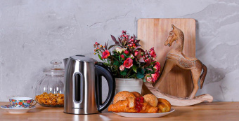 Чайник электрический Starwind SKS4210 1.7л. 2200Вт серебристый матовый (корпус: нержавеющая сталь) от магазина РЭССИ