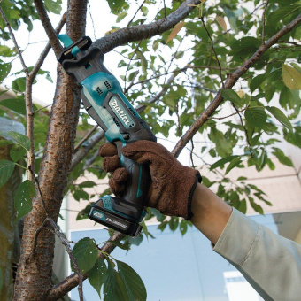 Сабельная пила Makita JR103DZ аккум. 3300ход/мин от магазина РЭССИ