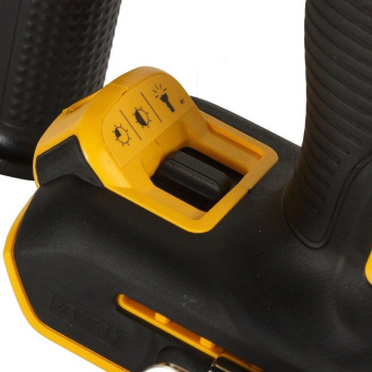 Ударная дрель-шуруповерт DEWALT DCD996NT от магазина РЭССИ