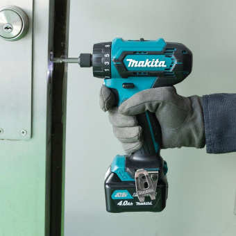 Дрель-шуруповерт Makita DF033DWAE аккум. патрон:шестигр.1/4" (кейс в комплекте) от магазина РЭССИ