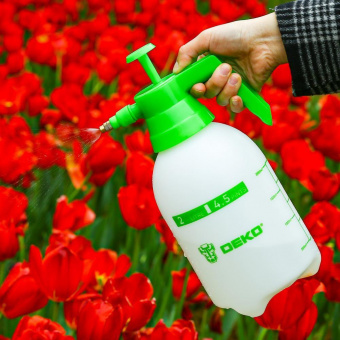 Опрыскиватель Deko DKSP04 2л белый/зеленый (065-0936) от магазина РЭССИ