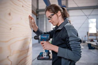 Дрель-шуруповерт Bosch GSB 18V-90 C аккум. патрон:быстрозажимной (кейс в комплекте) (06019K6106) от магазина РЭССИ