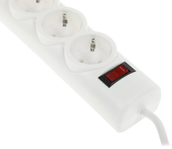 Сетевой фильтр Defender DFS 151 1.8м (6 розеток) белый (коробка) от магазина РЭССИ