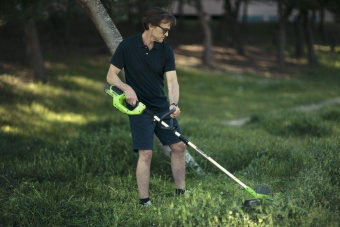 Триммер электрический Greenworks G40LT аккум. разбор.штан. реж.эл.:леска от магазина РЭССИ