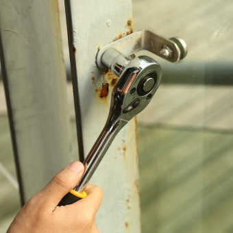 Набор инструментов Deko DKMT49 49 предметов (жесткий кейс) от магазина РЭССИ