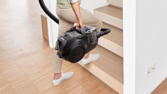 Пылесос Bosch Serie 4 BGC21X300 550Вт черный от магазина РЭССИ