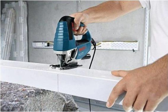 Лобзик Bosch GST 90 BE 650Вт 3100ходов/мин от электросети (кейс в комплекте) от магазина РЭССИ