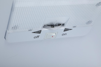 Холодильник SunWind SCC204 2-хкамерн. белый от магазина РЭССИ