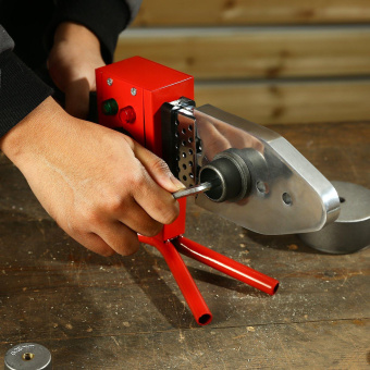 Сварочный аппарат для пластиковых труб Deko PPWM2100W раструбная 2.1кВт (кейс в комплекте) от магазина РЭССИ