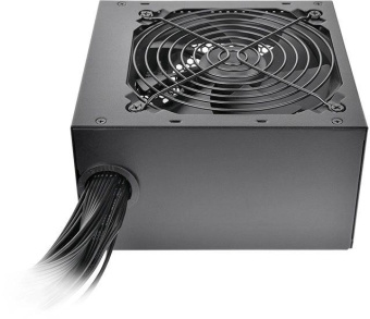 Блок питания Thermaltake ATX 750W TR2 S 80 PLUS WHITE (20+4pin) APFC 120mm fan 4xSATA RTL от магазина РЭССИ