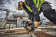 Картинка Углошлифовальная машина DeWalt DCG406N рез.шпин.:M14 d=125мм от магазина РЭССИ Углошлифовальная машина DeWalt DCG406N рез.шпин.:M14 d=125мм от магазина РЭССИ