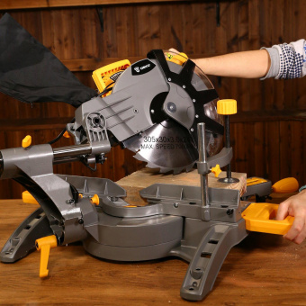 Торцовочная пила Deko DKMS2500-305 Laser 2500Вт 4000об/мин d=305мм от магазина РЭССИ