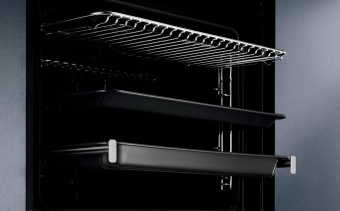 Духовой шкаф Электрический Electrolux EOF5C50BX черный/нержавеющая сталь от магазина РЭССИ