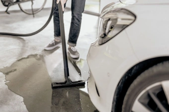 Строительный пылесос Karcher WD 4 P V-20/5/22 1000Вт (уборка: сухая/сбор воды/выдув) желтый от магазина РЭССИ