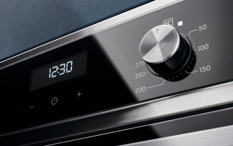 Духовой шкаф Электрический Electrolux EOC5E70X черный/нержавеющая сталь от магазина РЭССИ