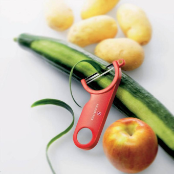 Овощечистка для овощей и фруктов Victorinox Potato Peeler красный (7.6073) от магазина РЭССИ